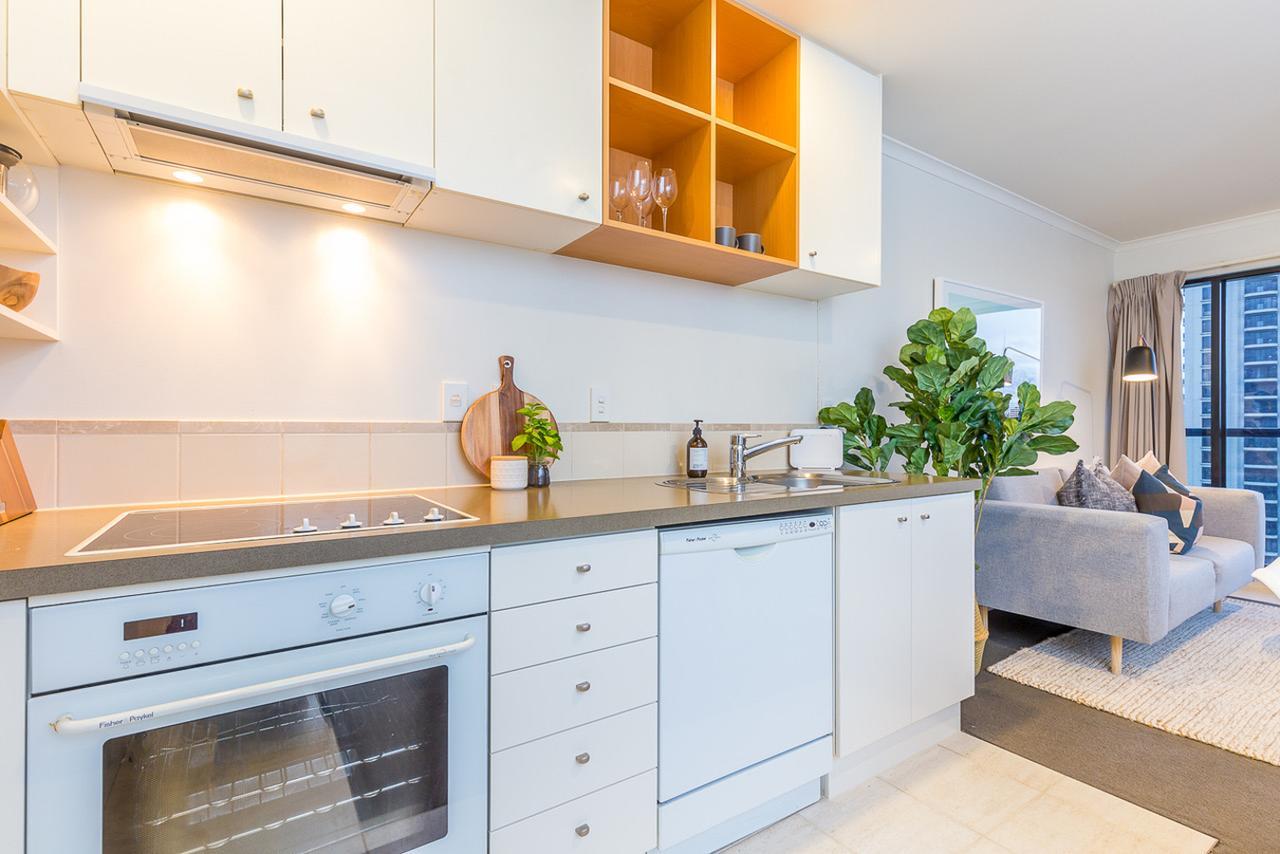 Lovely City Apartment! Views, Pool And Gym Auckland Exterior photo